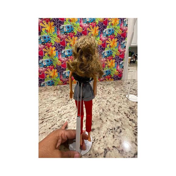 Mattel 1996 Barbie loves Mickey Teresa Doll #1 BackPack, red tights As Shown - Picture 4 of 6